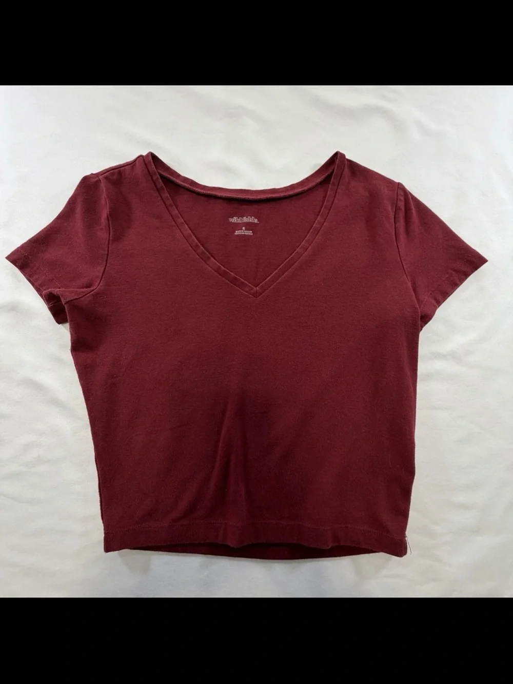 V-Neck Short Sleeve Top in Burgundy - Women